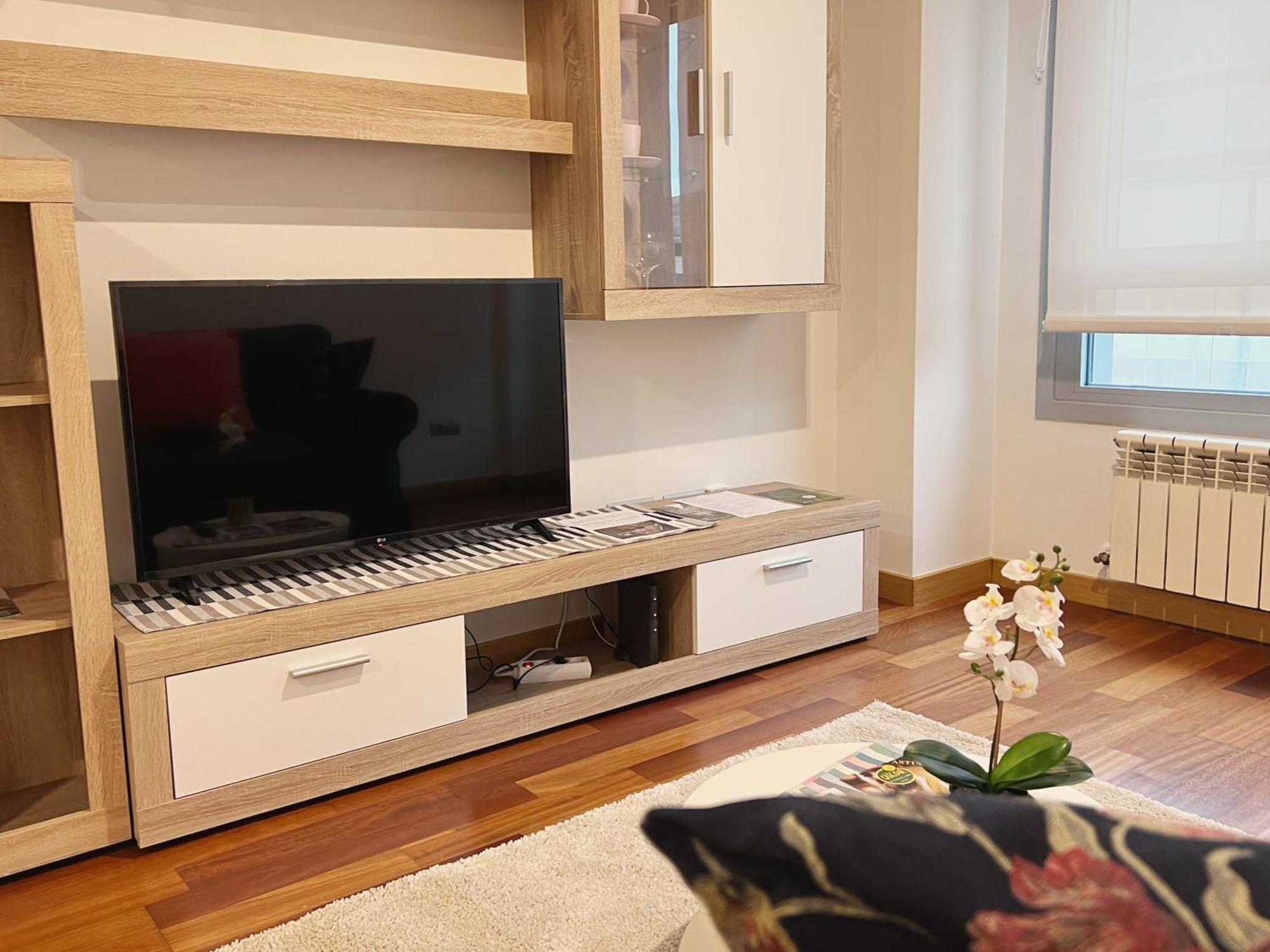 Apartamento Europa Prados Atenea โอเบียโด ภายนอก รูปภาพ